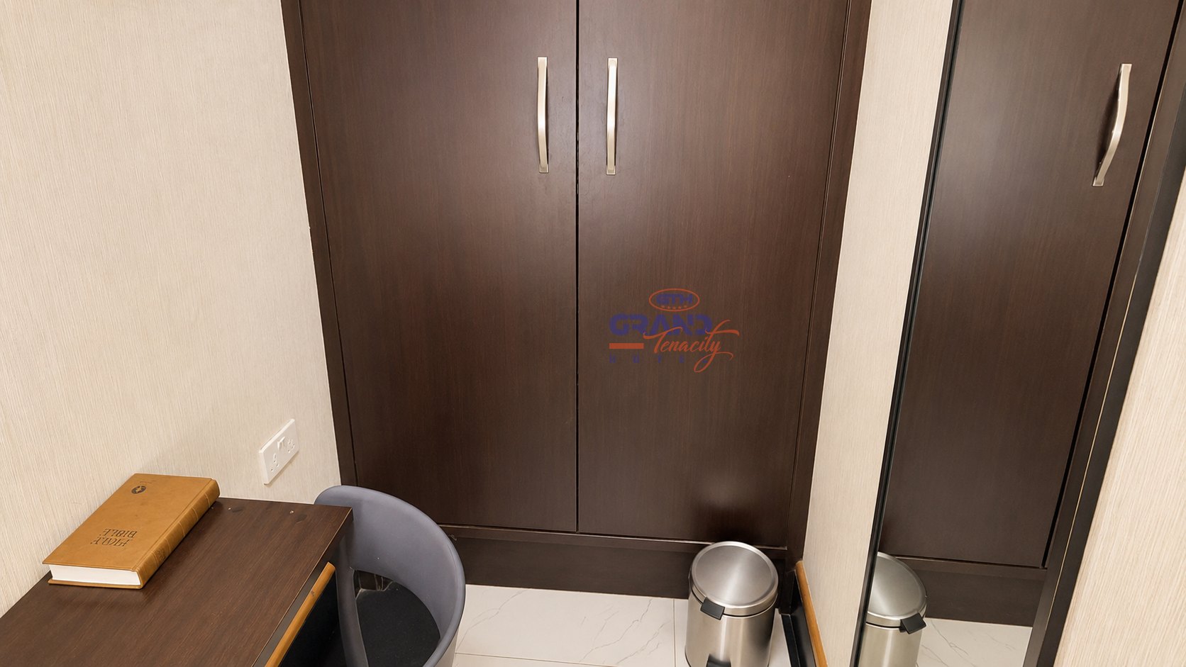 Grand Tenacity Hotel gallery photo